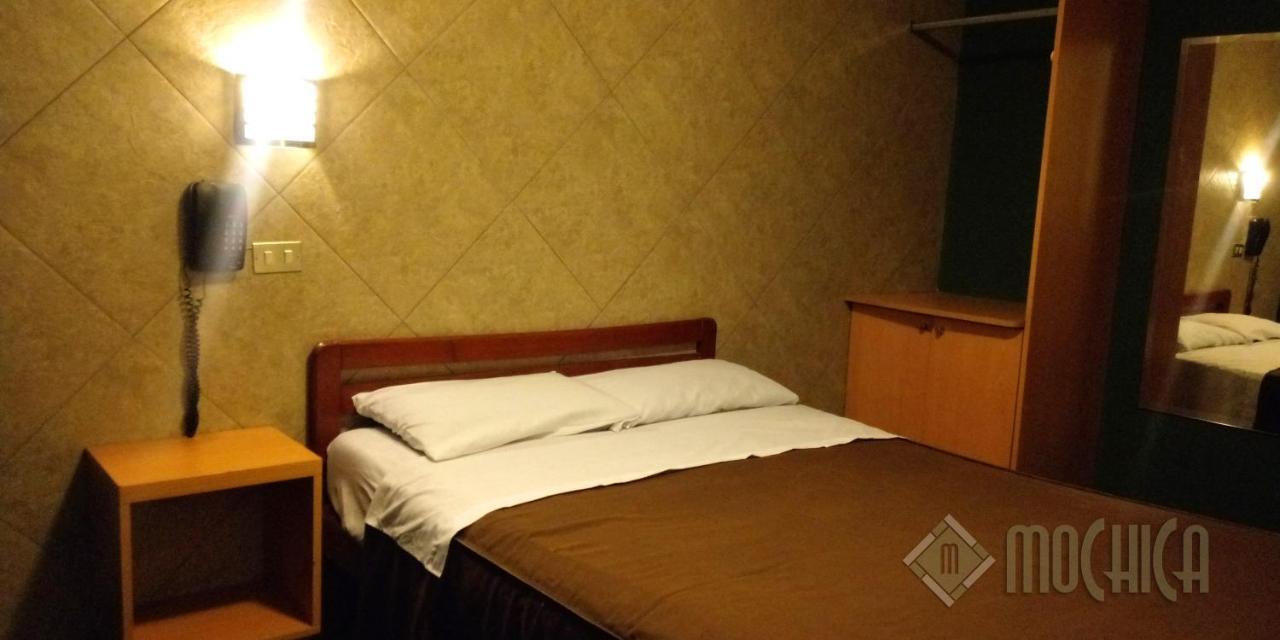 Hostal Residencial Mochica Lima Eksteriør billede